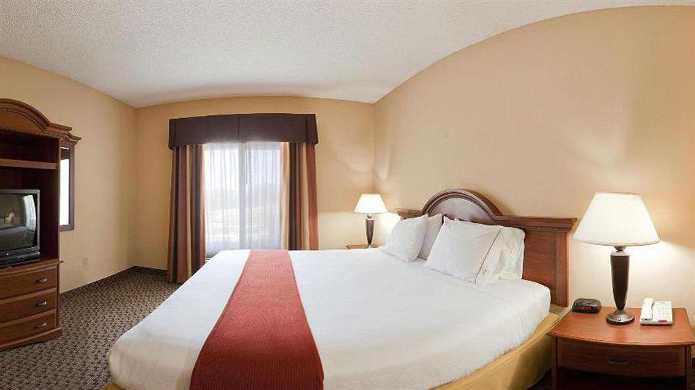 Holiday Inn Express Hotel & Suites Columbia-I-20 At Clemson Road By Ihg Exterior photo
