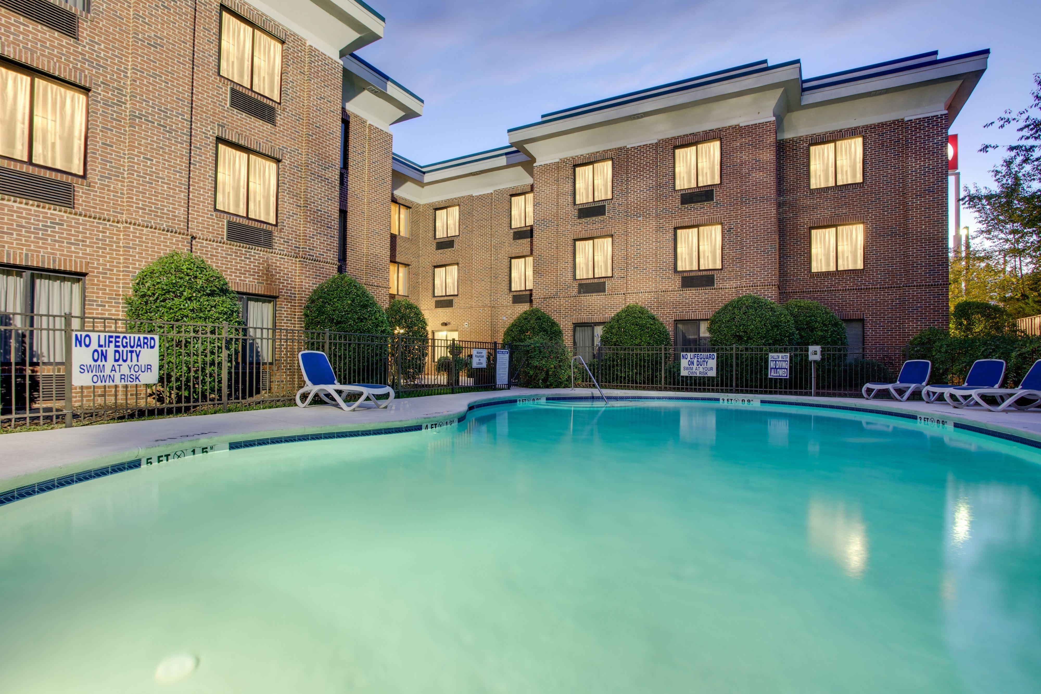 Holiday Inn Express Hotel & Suites Columbia-I-20 At Clemson Road By Ihg Exterior photo