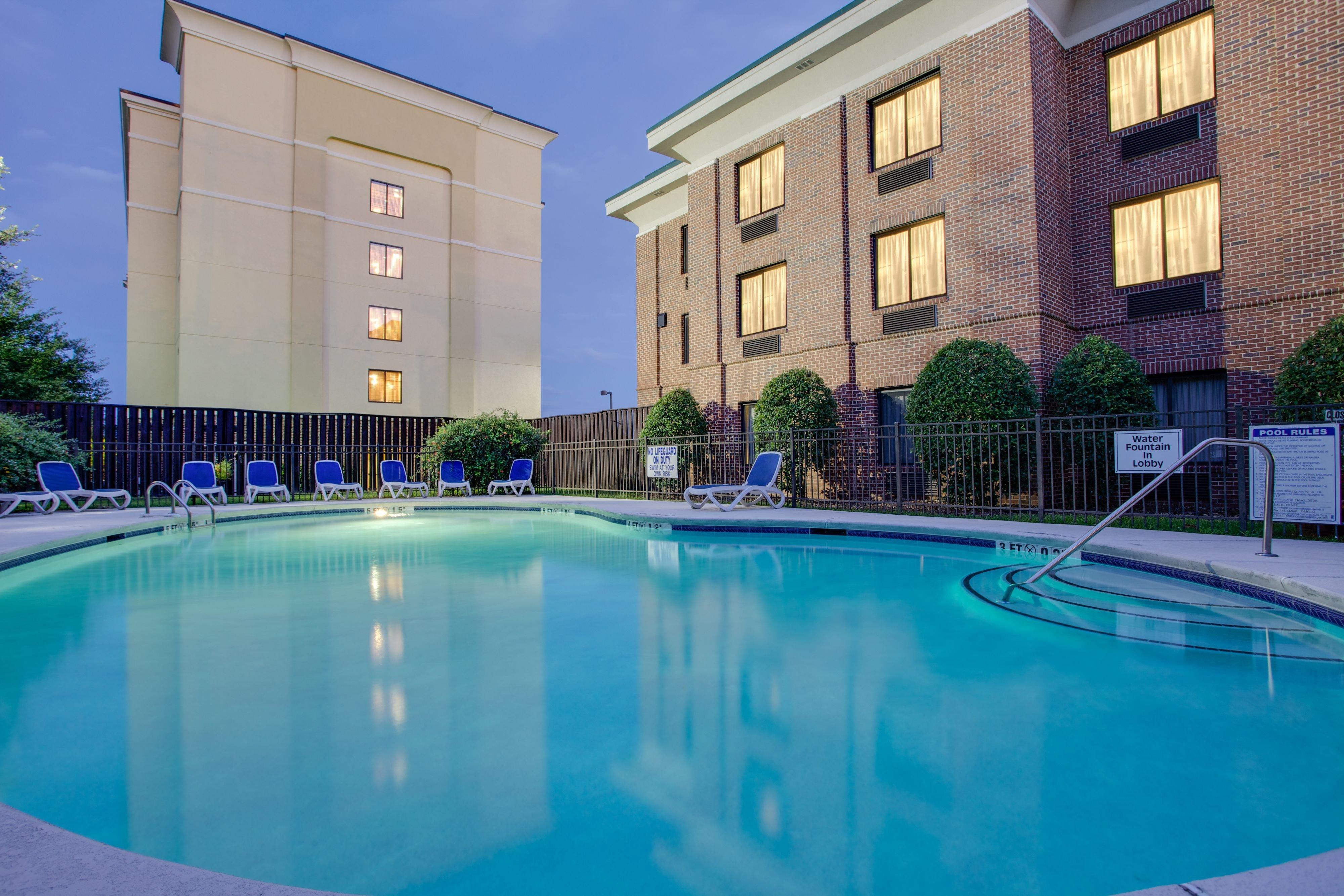 Holiday Inn Express Hotel & Suites Columbia-I-20 At Clemson Road By Ihg Exterior photo