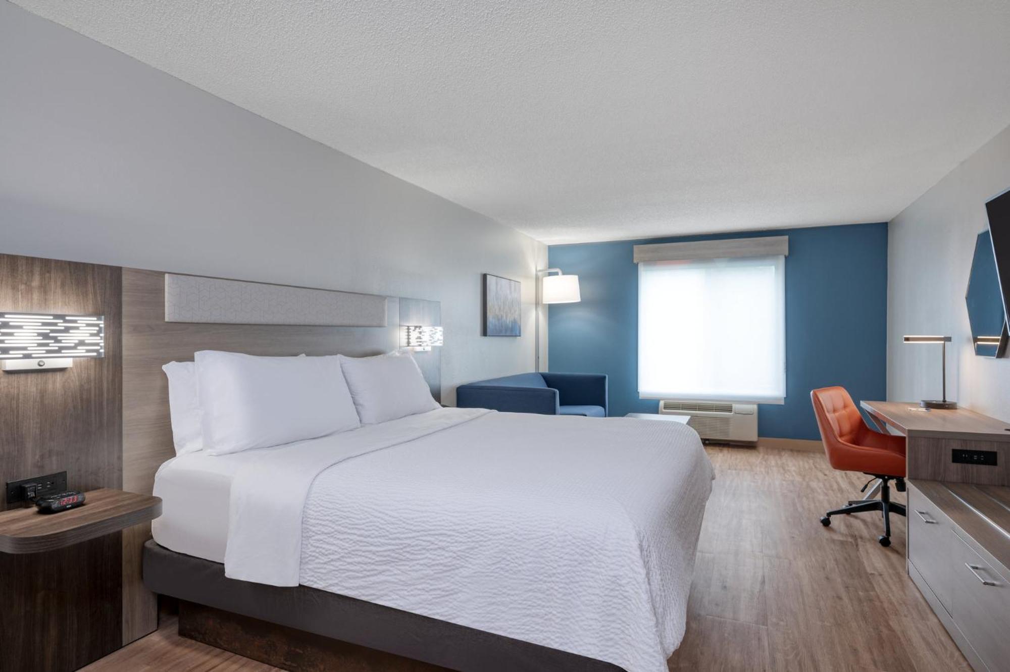 Holiday Inn Express Hotel & Suites Columbia-I-20 At Clemson Road By Ihg Exterior photo