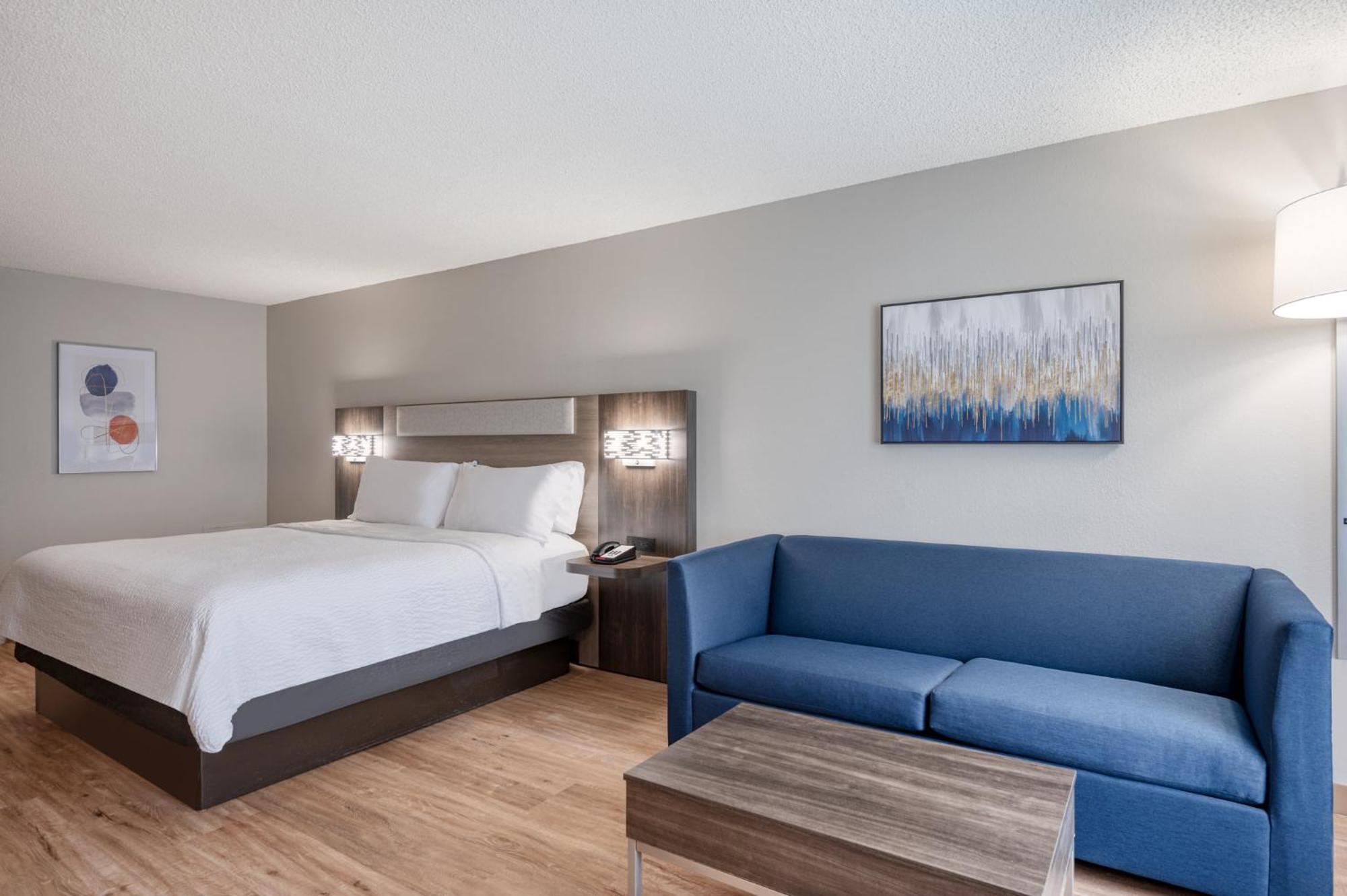 Holiday Inn Express Hotel & Suites Columbia-I-20 At Clemson Road By Ihg Exterior photo