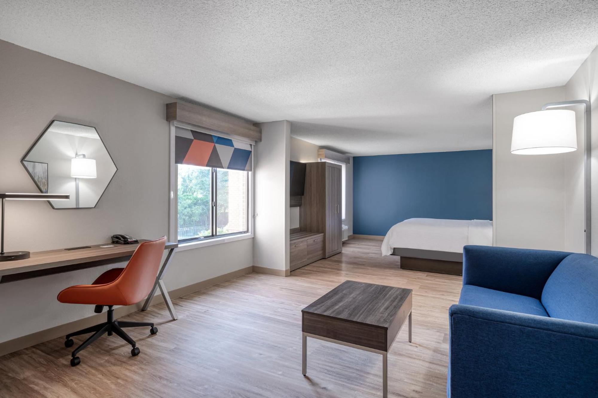 Holiday Inn Express Hotel & Suites Columbia-I-20 At Clemson Road By Ihg Exterior photo